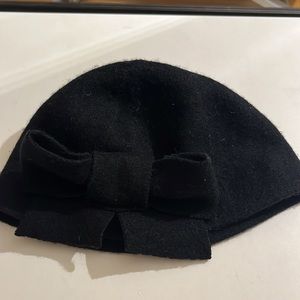 Helene Berman London black wool hat